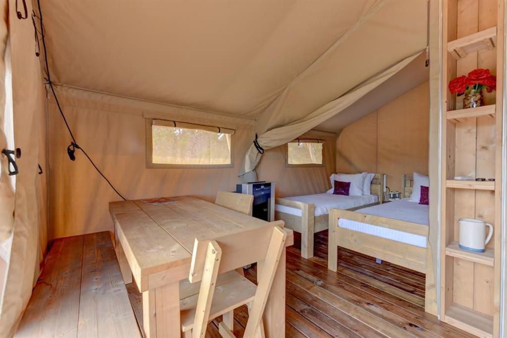 Hotel 12 Fires Luxury Glamping With Heating #3 à Johnson City Extérieur photo