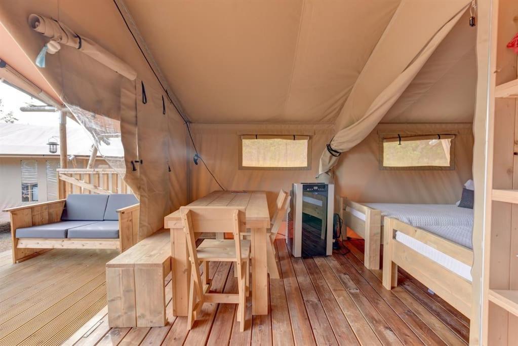 Hotel 12 Fires Luxury Glamping With Heating #3 à Johnson City Extérieur photo